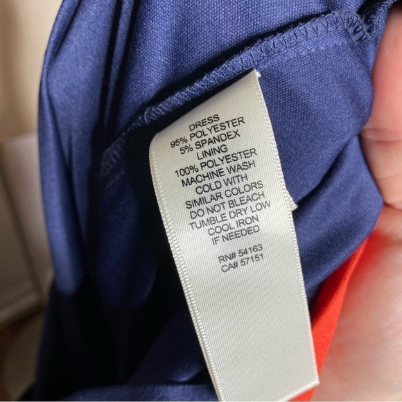 Eliza J Border Print Jersey Shift Dress - Picture 6 of 9